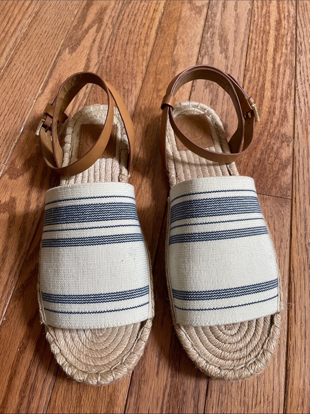 Tory Burch 8M Espadrille sandal in awning stripe with royal tan ankle straps.
